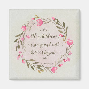 Aimant Ses enfants se lèvent et l'appellent bénie