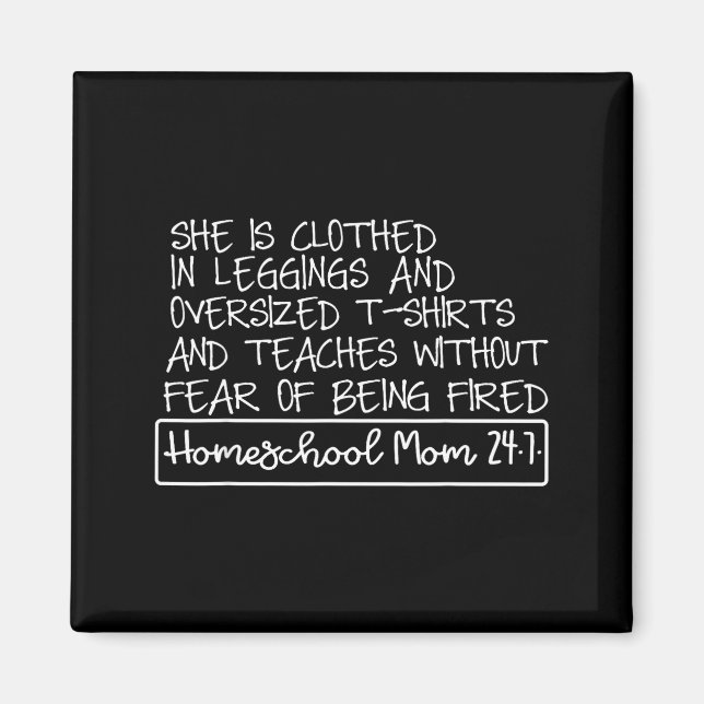 Aimant She Is Clothed In Leggings And Oversized Homeschoo (Devant)