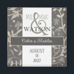 Aimant Sprigs Floraux Inspirété moderne Simple Élégant<br><div class="desc">Cet élégant aimant M. et Mme mariage présente les noms des couples et la date du mariage. Un grand aimant pour une faveur ou enregistrer le rappel de date. Il est créé avec de jolis sprigs flornaux, sciés et dessinés à la main. Le design moderne et neutre présente un aspect...</div>