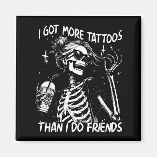 Aimant Squelette de tatouage avec plus de tatouages que d