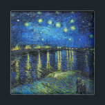 Aimant Starry Night Over the Rhone par Vincent Van Gogh<br><div class="desc">Starry Night Over the Rhone par Vincent Van Gogh. C'est un vieux chef-d'oeuvre du peintre-maître néerlandais Vincent Van Gogh. Cette belle peinture a une belle couleur,  vibrante,  saturée. Vincent Van Gogh était un peintre impressionniste de poste hollandais. Ce tableau a été peint sur les rives du Rhône en France.</div>