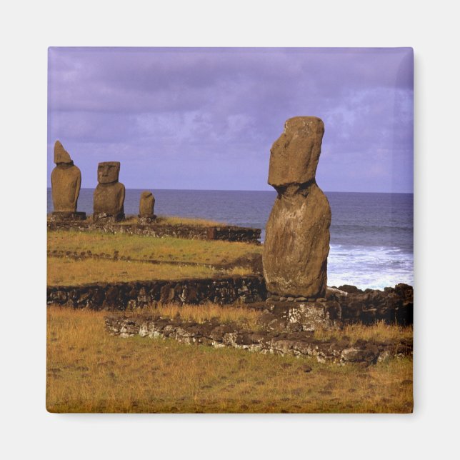 Aimant Statue Moai de la plate-forme Tahai Abstraits Pâqu (Devant)