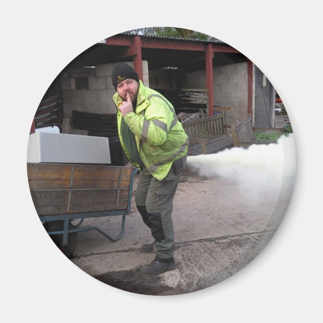 Aimant Stu's erm FART lol (Devant)