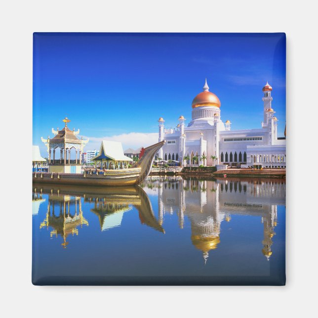 Aimant Sultan Omar Ali Saifuddien Mosque (Devant)