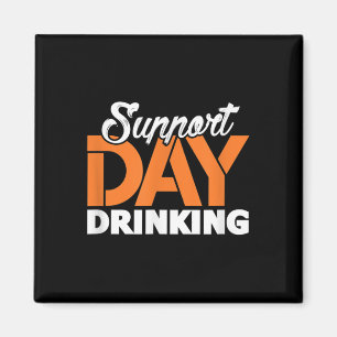 Aimant T-shirt de soutien à la boisson du jour de fête de