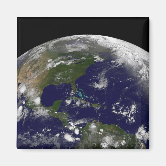 Aimant Tempêtes Tropicales Sur La Planète Terre. (Devant)