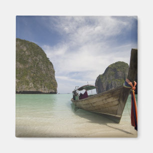 Aimant Thaïlande, île de Phi Phi Lay, baie de Maya.