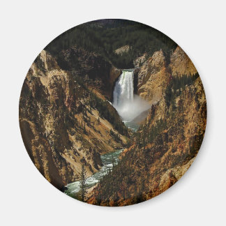 AIMANT TOMBER DANS YELLOWSTONE YEAH