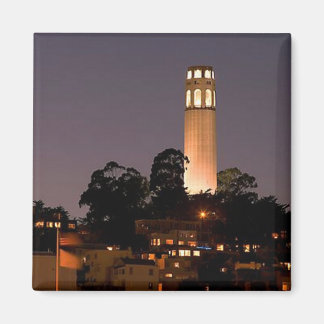 Aimant Tour Coit la nuit