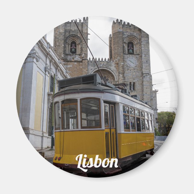 Aimant Tramway jaune sur la cathédrale de Lisbonne au Por (Devant)