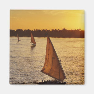 Aimant Trois falukas avec vues sur le Nil à