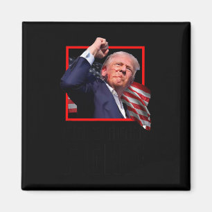 Aimant Trump combat les combattants partisans américains