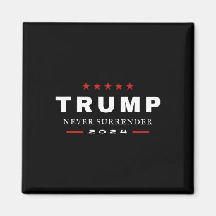 Aimant Trump ne cédera jamais Maga Patriotic Tee 2024