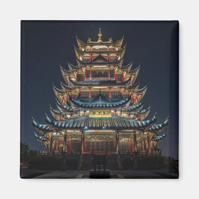 Aimant Un bâtiment japonais traditionnel s'illumine dans  (Devant)