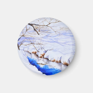 Aimant Un ruisseau enneigé