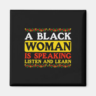 Aimant Une Femme Noire Parle Écouter Et Apprendre Manque 