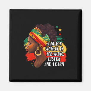 Aimant Une Femme Noire Parle Écouter Et Apprendre Melanin