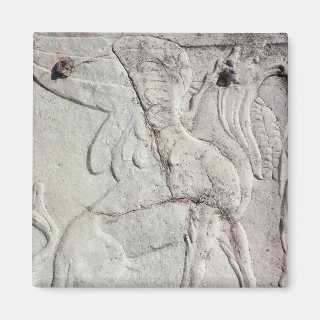Aimant Urne funéraire avec relief sculpté d'un Griffin (Devant)
