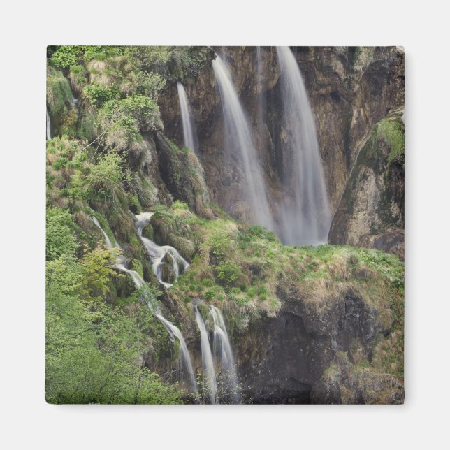 Aimant Veliki Slap (Cascade) Plitvice Lakes National (Devant)