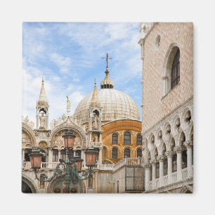 Aimant Venise, Vénétie, Italie - Les oiseaux sont perch