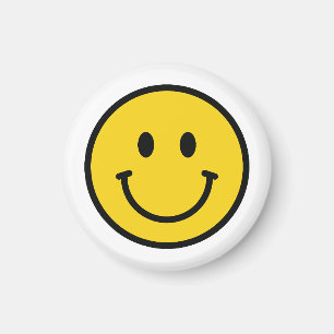 Aimant visage souriant. Emoji amusant 