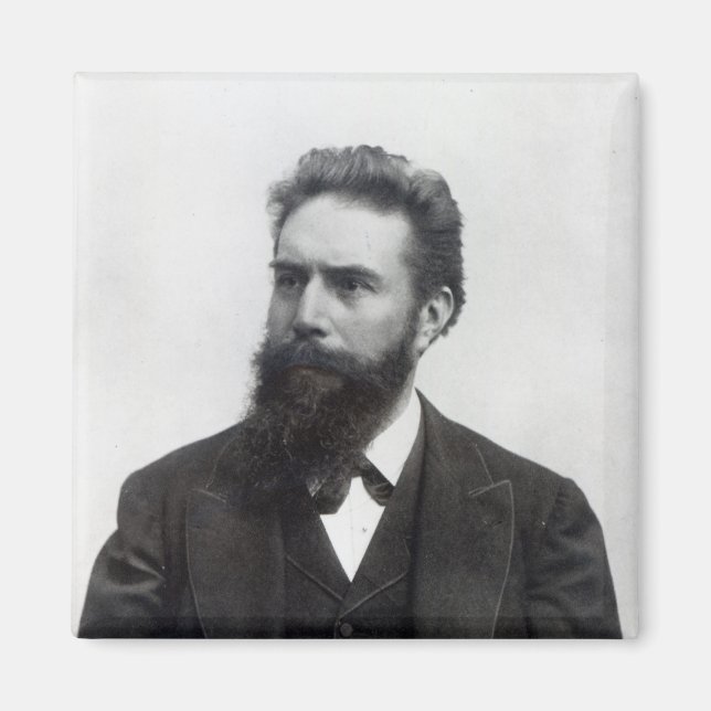 Aimant Wilhelm Rontgen (Devant)