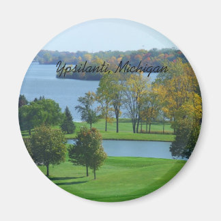 Aimant Ypsilanti Michigan Golf Course sur Lake Trees