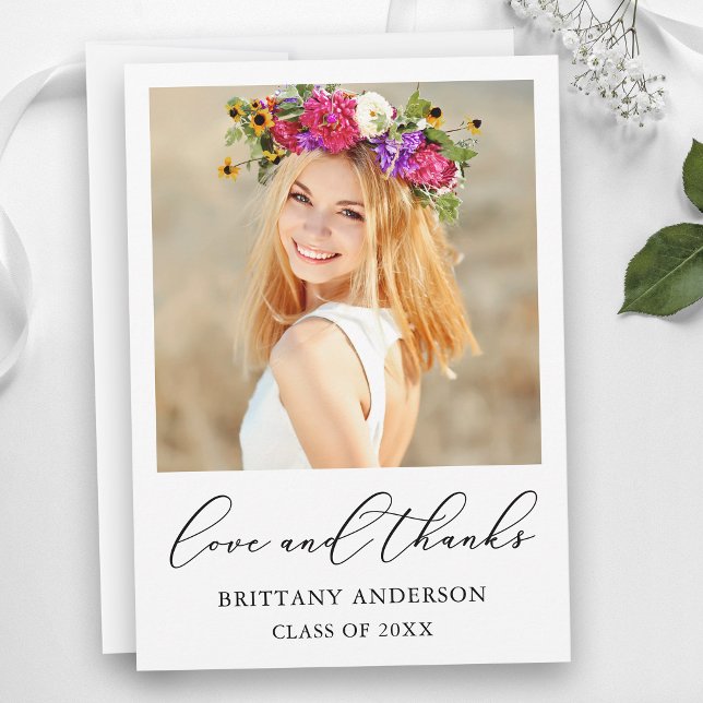 Aimer et Merci Calligraphie Enk Script Graduation (Customize to add text or more photos to back of card.)
