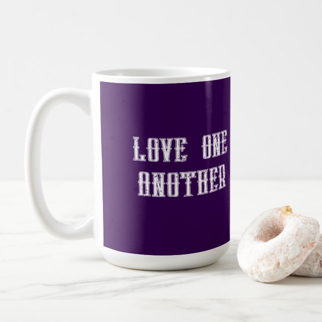 Aimez les uns les autres  tasse à café (Avec donut)