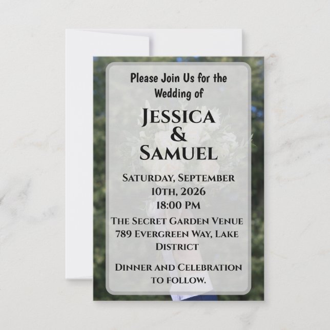 Airy Outdoor Wedding Invitation with White Roses (Devant)