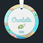 Ajouter un nom Tortues de mer Tropical Beach Artwo<br><div class="desc">Ajoutez Nom Tortues de mer Tropical Beach Artwork Ornament avec un thème sous-marin océanique nage avec poissons et tortues de mer! Ajoutez cet ornement original à votre arbre de Noël de vacances cette année pour égayer vos décorations d'hiver avec un peu de plage et des couleurs d'été vives! Parfait pour...</div>