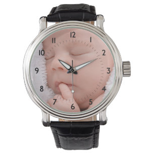 Ajoutez la montre faite sur commande de la photo