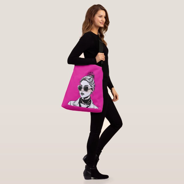 Ajustable Sac fourre-tout (Sur le modèle)