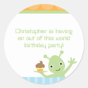 Alien avec des autocollants de fête d'anniversaire