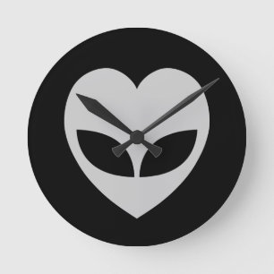 Alien Love Heart Horloge ronde
