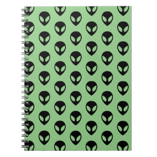 Alien spatial Carnet Aliens extra-terrestres verts
