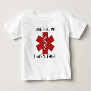 Allergies alimentaires petit-enfant et t-shirt béb