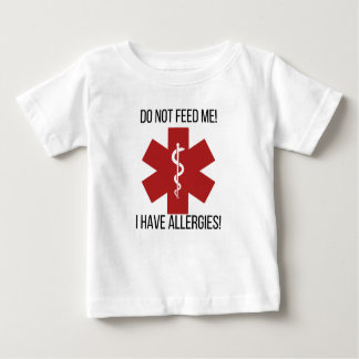 Allergies alimentaires petit-enfant et t-shirt béb