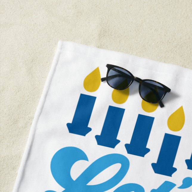 Allumons les lumières ! Serviette de plage (En situation)