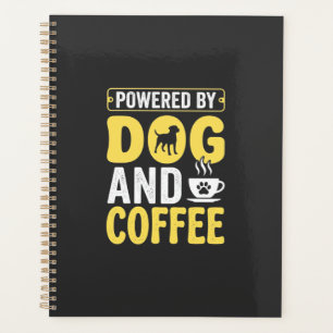 Amateur de café chien propulsé par le design