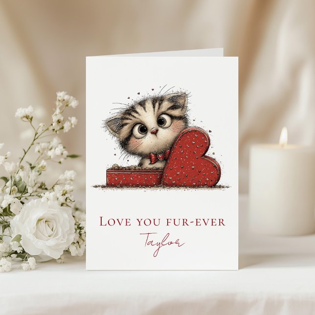 Amour de toi pour toujours - Carte drôle de la Sai (Love You Fur-Ever Funny Cat Valentine Folded Card on a table with white flowers)