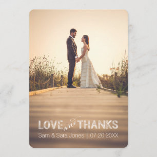 Amour et Merci   Superposition de la typographie M