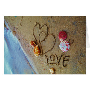 Amour sur la plage avec coeur