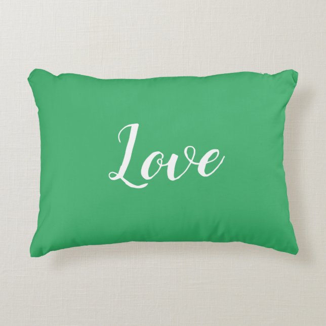 "Amour" sur un Coussin à Accent Vert (Devant)