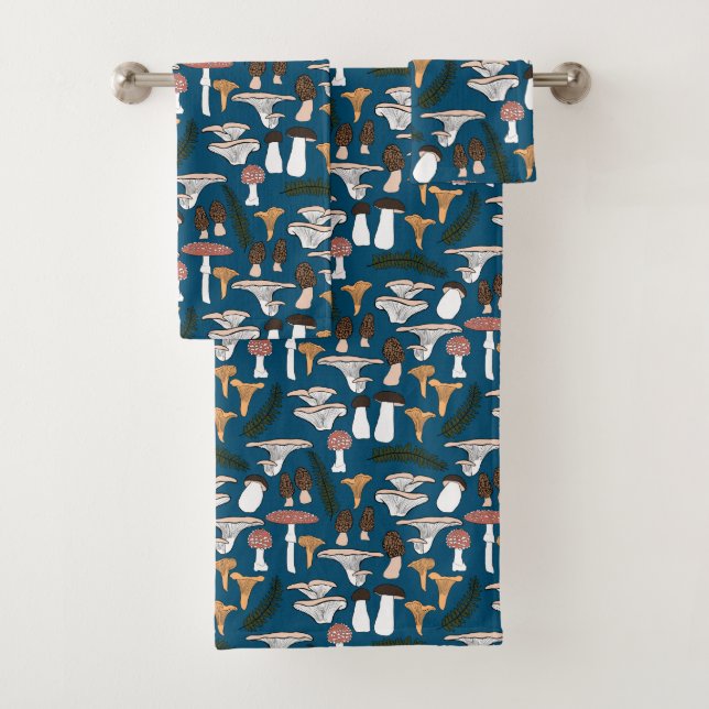 Amusants Champignons Champignons Fern Motif Servie (En situation)