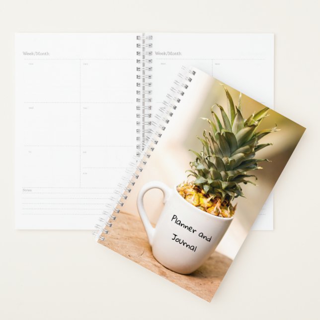 Ananas dans un journal de Mug et un planificateur (Devant avec enveloppe)