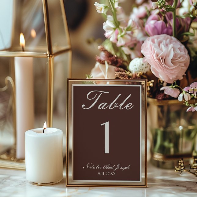 Ancien numéro de table de mariage en chocolat marr (Créateur téléchargé)