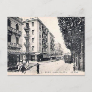 Ancienne carte postale - Ave Jules-Ferry, Tunis