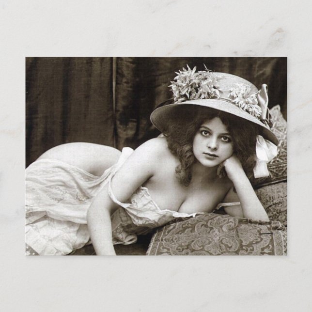 Ancienne carte postale - Jolie fille (Devant)