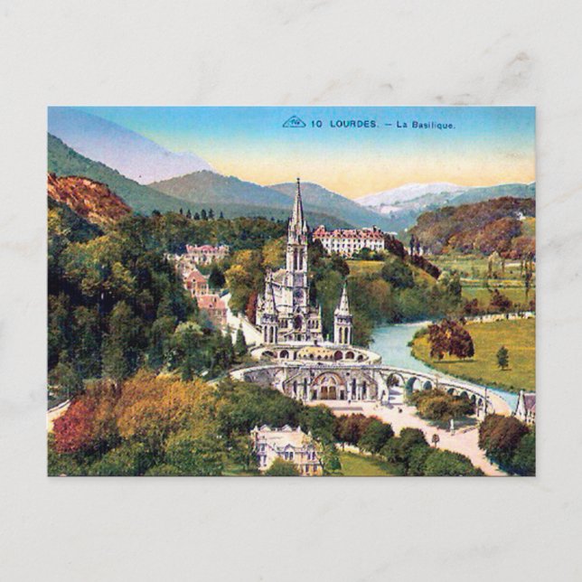 Ancienne carte postale - Lourdes, La Basilique (Devant)